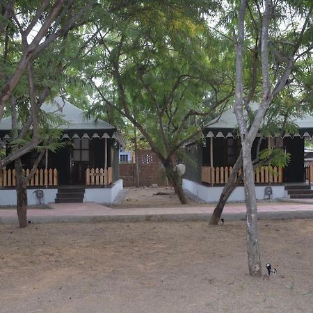 Gulmohar Sariska Resort Bairat Ngoại thất bức ảnh