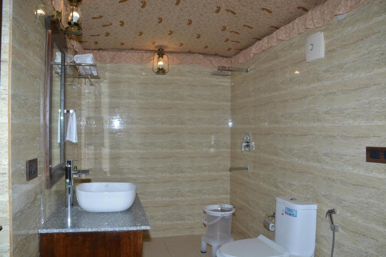 Gulmohar Sariska Resort Bairat Ngoại thất bức ảnh